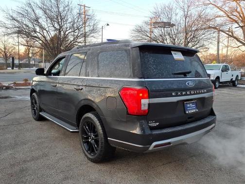 2022 Ford Expedition XLT