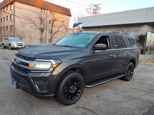 2022 Ford Expedition XLT