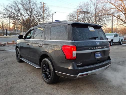 2022 Ford Expedition XLT