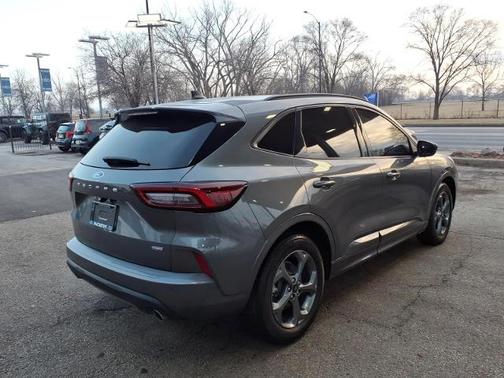 2023 Ford Escape ST-LINE
