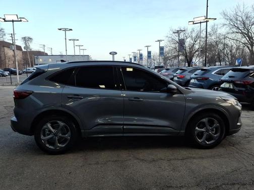 2023 Ford Escape ST-LINE