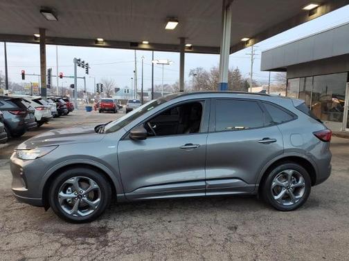 2023 Ford Escape ST-LINE