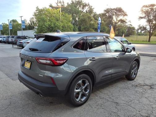 CARBONIZED GRAY METALLIC 2025 Ford Escape ST-LINE SELECT