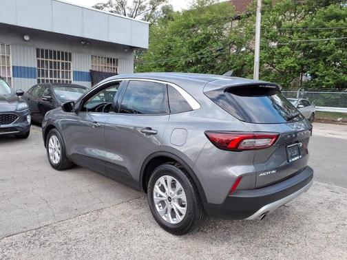CARBONIZED GRAY METALLIC 2024 Ford Escape ACTIVE