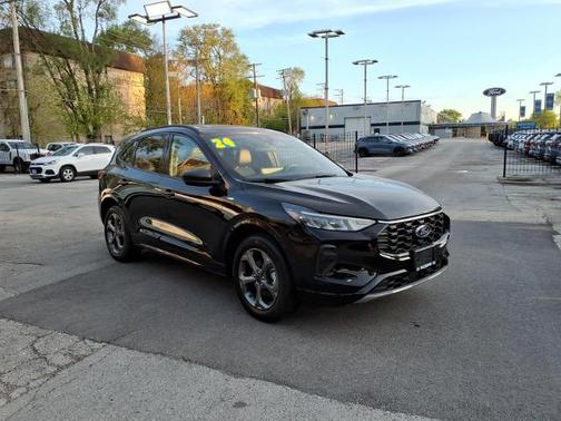 AGATE BLACK METALLIC 2024 Ford Escape ST-LINE