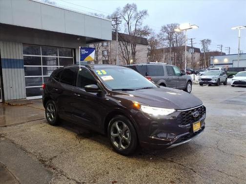 2023 Ford Escape ST-LINE