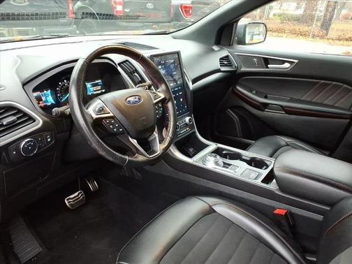 2022 Ford Edge ST-LINE