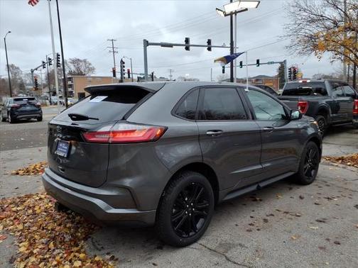 2022 Ford Edge ST-LINE