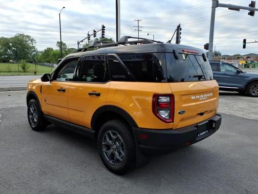 CYBER ORANGE METALLIC TC 2021 Ford Bronco Sport BADLANDS