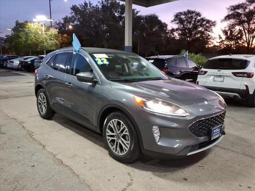 2022 Ford Escape SEL