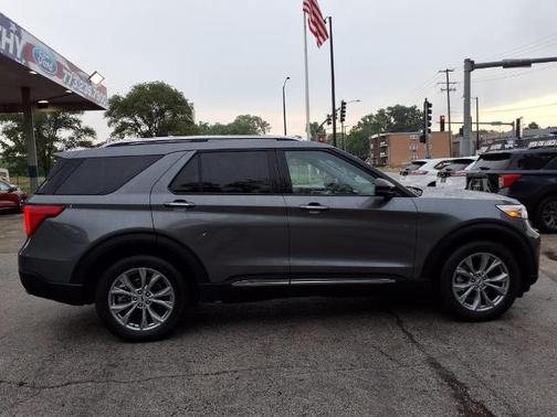 2023 Ford Explorer LIMITED