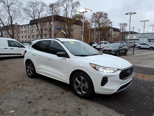 2023 Ford Escape ST-LINE