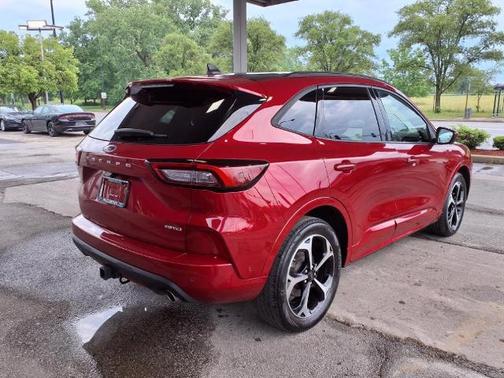 2023 Ford Escape ST-LINE ELITE
