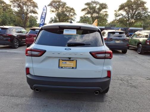 SPACE SILVER METALLIC 2025 Ford Escape ST-LINE SELECT