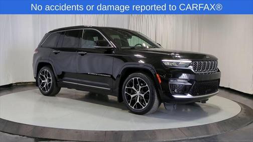 2022 Jeep Grand Cherokee Summit