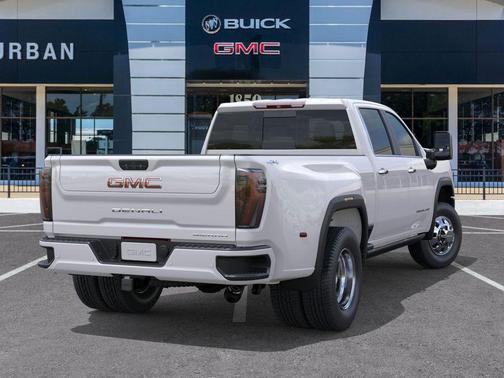 2025 GMC Sierra 3500 Denali