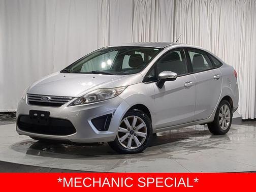 2013 Ford Fiesta SE