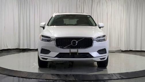 2020 Volvo XC60 T6 Momentum