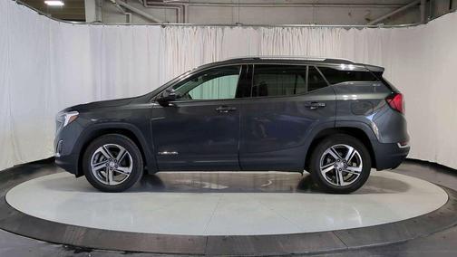 Graphite Gray Metallic 2019 GMC Terrain SLT