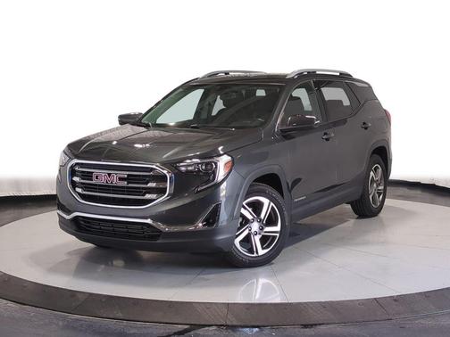 Graphite Gray Metallic 2019 GMC Terrain SLT