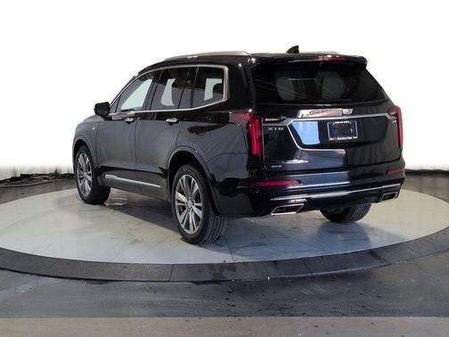 Stellar Black Metallic 2023 Cadillac XT6 Premium Luxury AWD