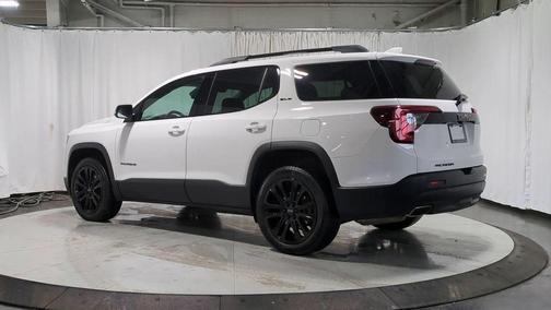 2023 GMC Acadia FWD SLE