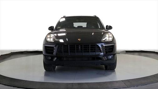 2018 Porsche Macan Base
