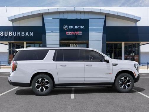 2025 GMC Yukon XL 4WD AT4