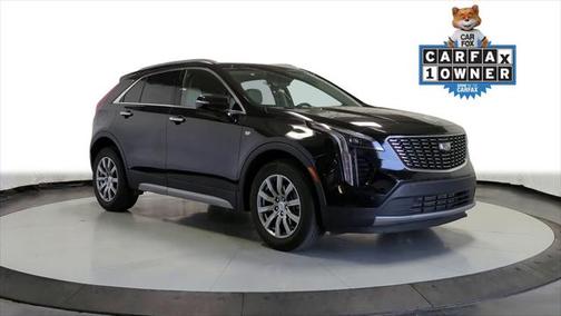 2022 Cadillac XT4 Premium Luxury