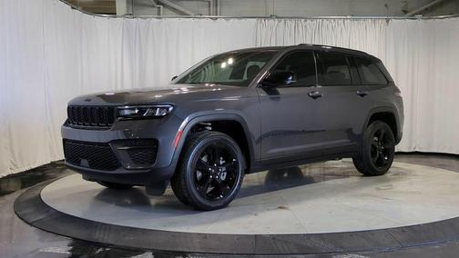 2024 Jeep Grand Cherokee Altitude