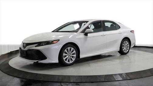 2020 Toyota Camry LE