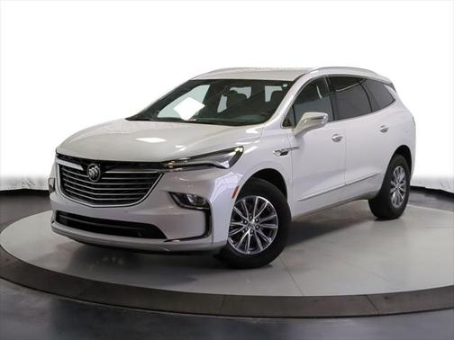 2023 Buick Enclave Essence AWD