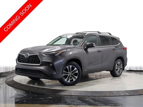 2023 Toyota Highlander Hybrid XLE