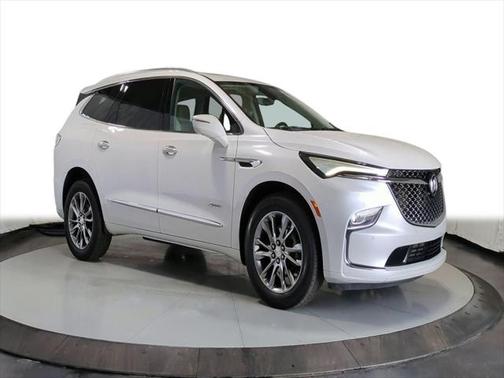 2022 Buick Enclave AWD Avenir