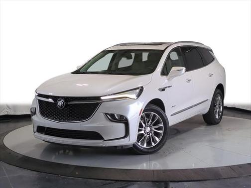 2022 Buick Enclave AWD Avenir