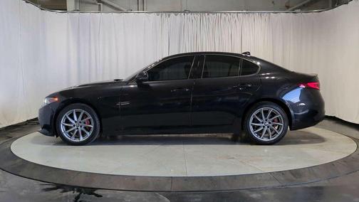 2022 Alfa Romeo Giulia Sprint