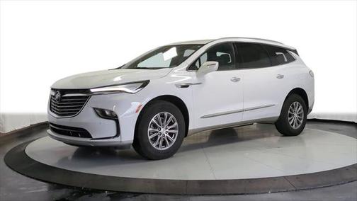 2022 Buick Enclave AWD Essence