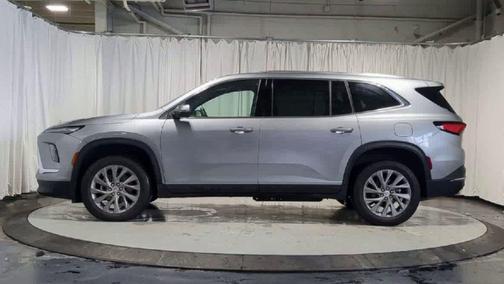 2025 Buick Enclave Preferred FWD