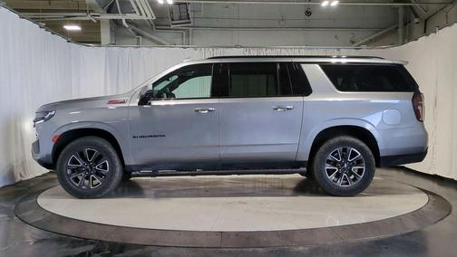 2023 Chevrolet Suburban 4WD Z71