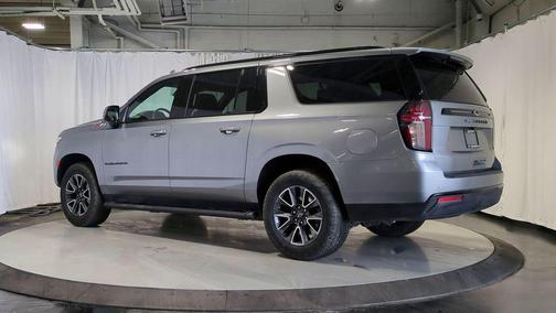 2023 Chevrolet Suburban 4WD Z71