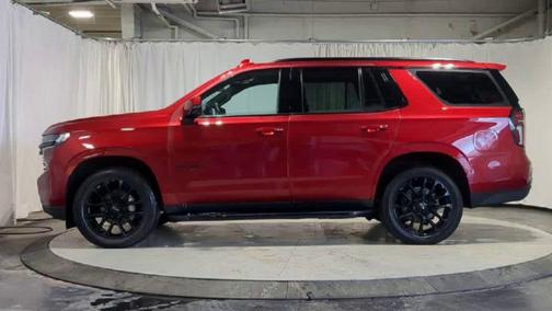 2023 Chevrolet Tahoe 4WD RST