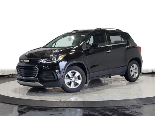 Mosaic Black Metallic 2020 Chevrolet Trax LT