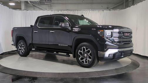 2023 GMC Sierra 1500 SLT