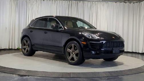 2016 Porsche Macan S