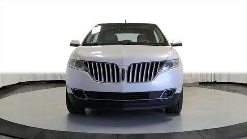 2014 Lincoln MKX Base