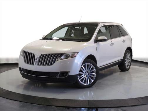 2014 Lincoln MKX Base