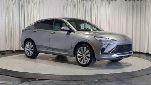 Moonstone Gray Metallic 2024 Buick Envista Avenir FWD