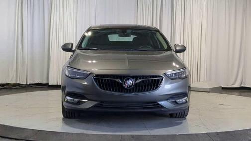 Smoked Pearl Metallic 2018 Buick Regal Sportback Essence