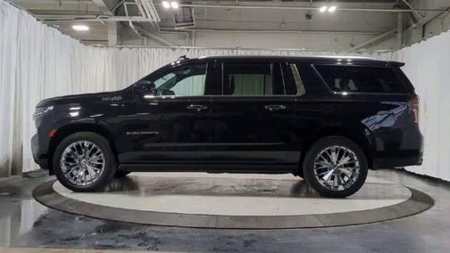 2021 Chevrolet Suburban 4WD High Country