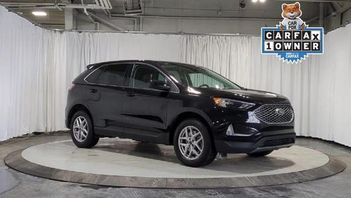 Agate Black Metallic 2024 Ford Edge SEL